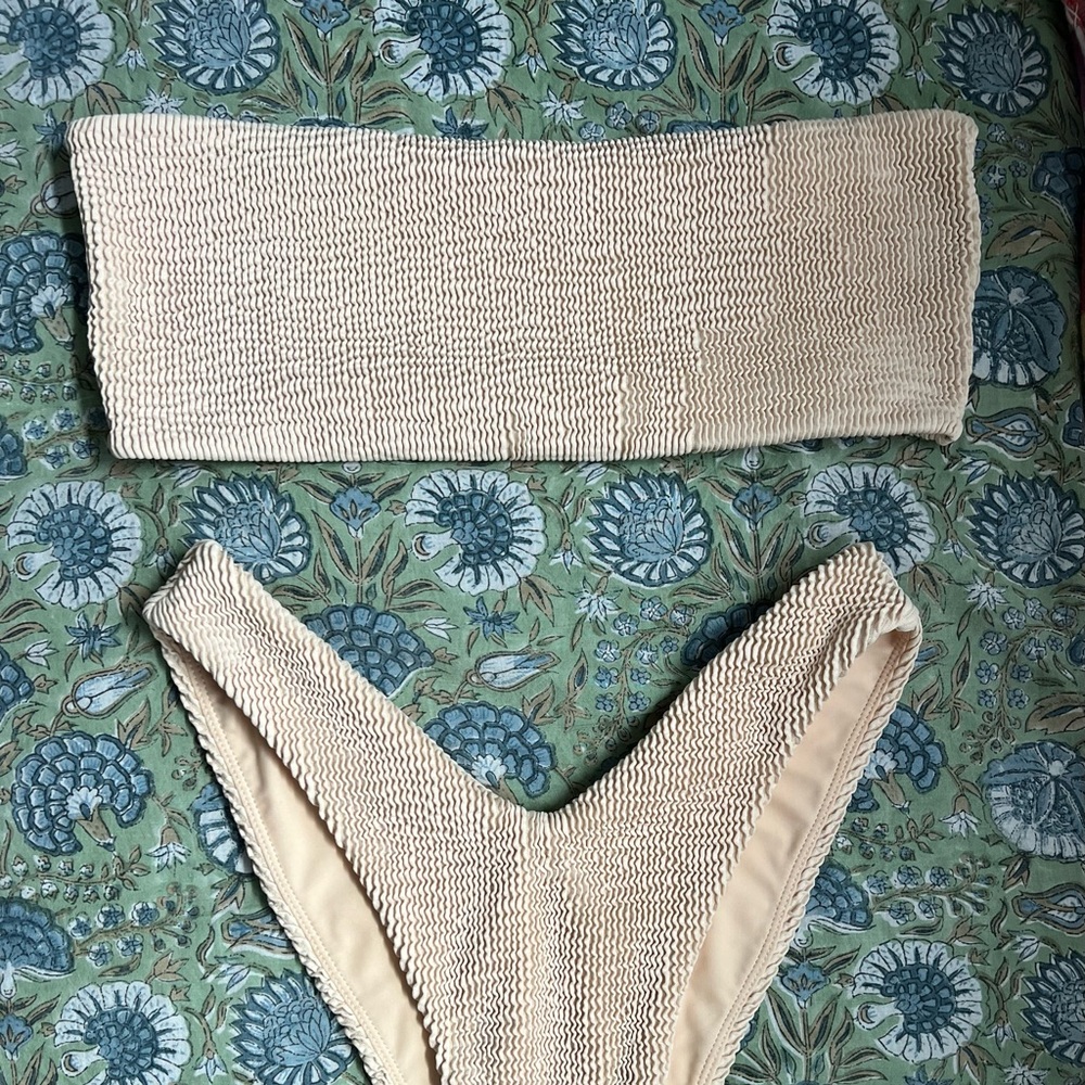 Lover’s + Friends strapless bikini in ruched cream fabric, size large
